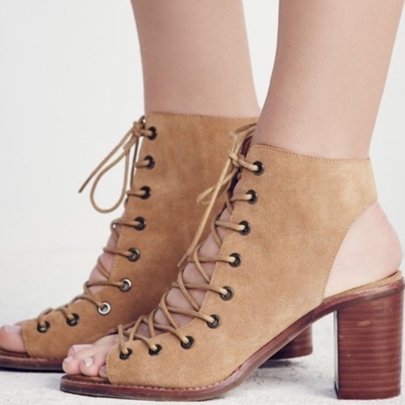 Free People Shoes - Free people minimal lace up Jeffrey Campbell shoes